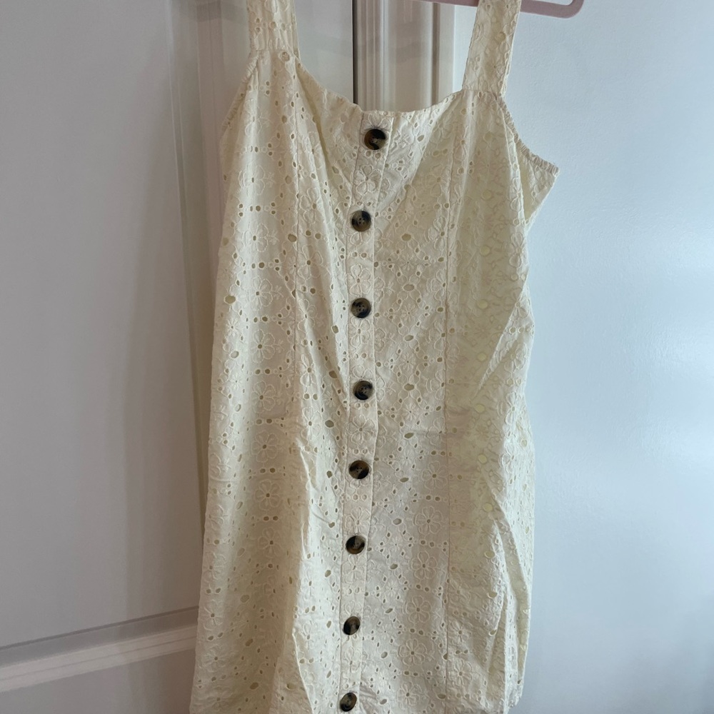 Creamish/white button up dress
